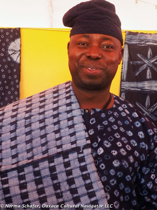 Gasali Adeyemo, from Nigeria, taught indigo batik at Museo Textil de Oaxaca